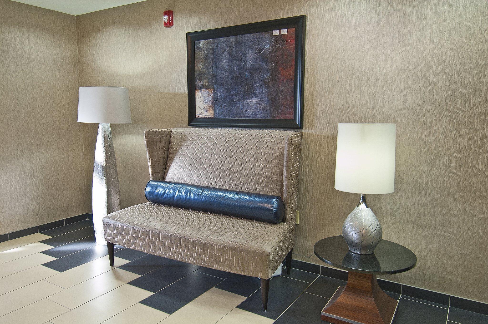 Holiday Inn Express & Suites Jackson/Pearl International Airport מראה חיצוני תמונה